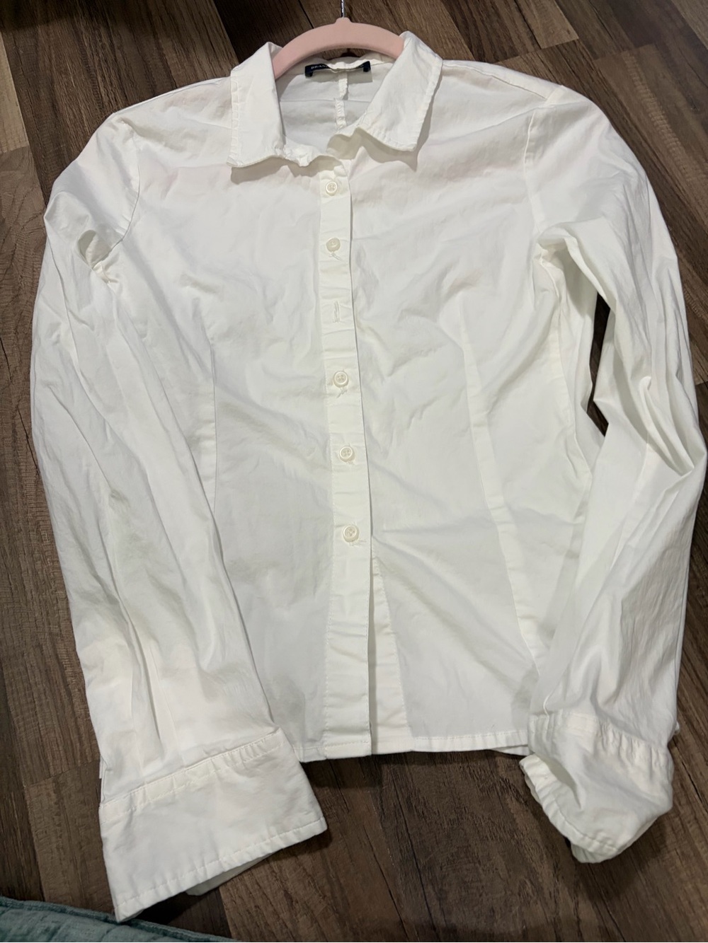 Brandy Melville classic women’s White Button-Up
